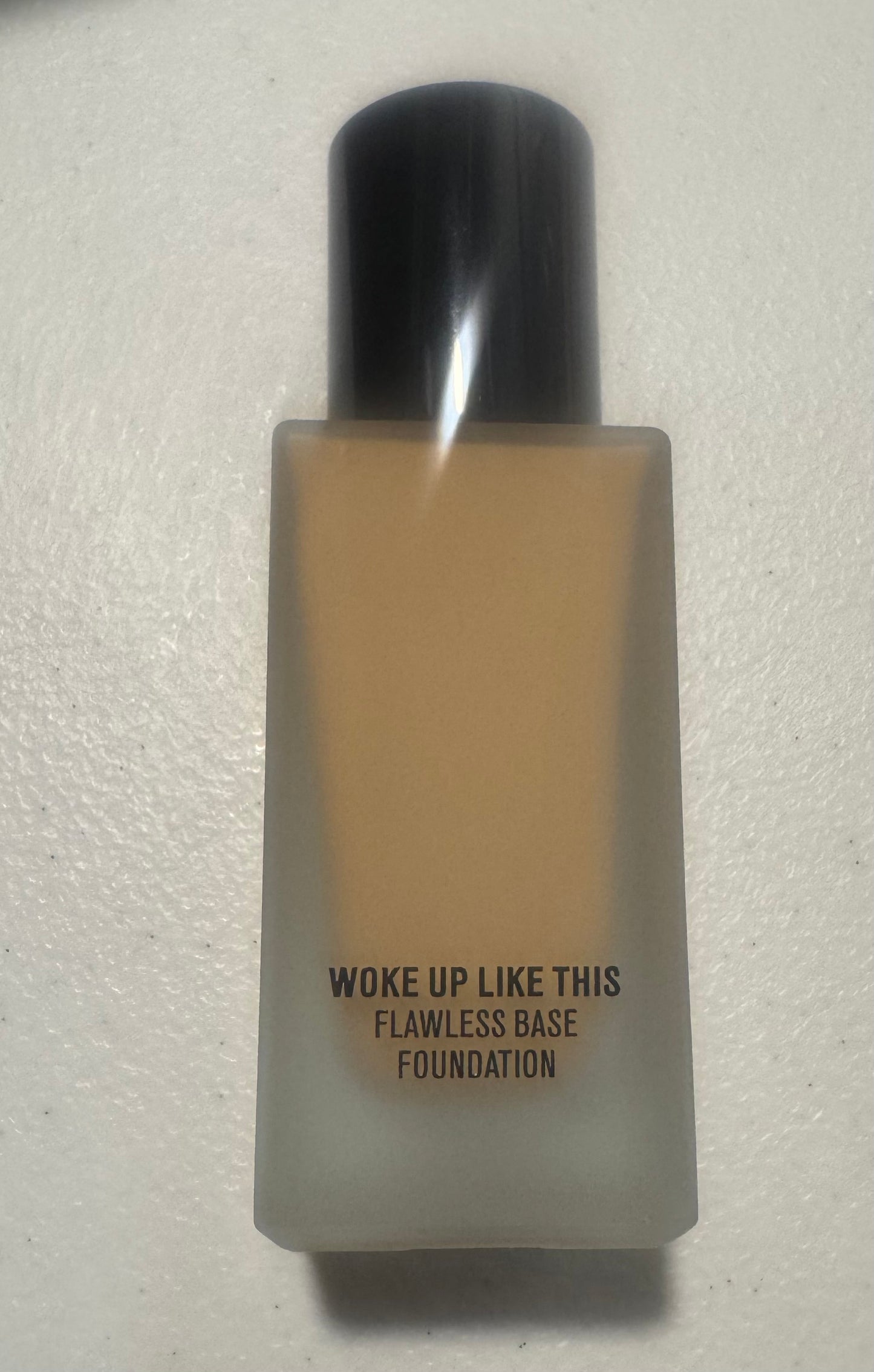 il MAKIAGE FOUNDATION  #60 NEW IN BOX 1 FL OZ.