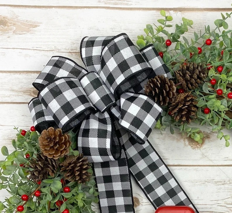 Christmas Truck Eucalyptus With Red Fruit Door Hanging Wreath With Truck